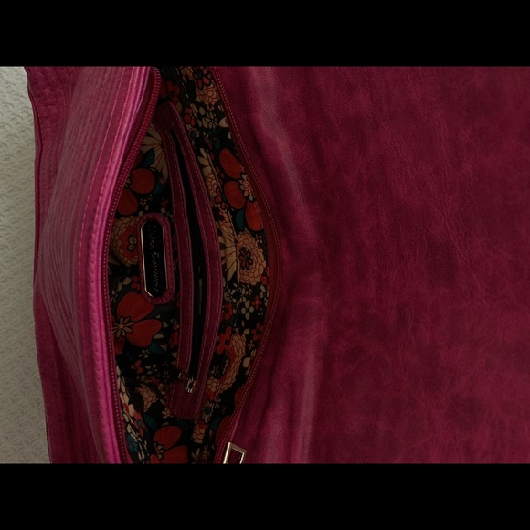 Purse - Picture 6 of 7